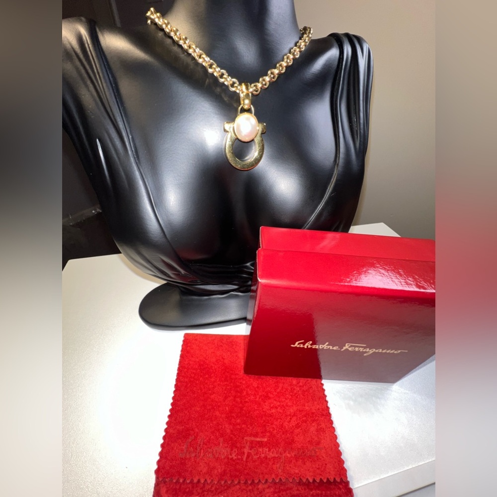 Salvatore Ferragamo Necklace - Picture 7 of 7